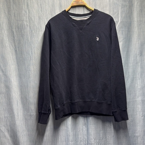 US Polo Assn Black Sweater size large - Picture 2 of 8